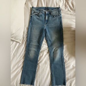 Mother denim mid rise dazzler ankle fray in perfect condition size 27